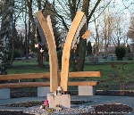 Foto: Helios Hanseklinikum Stralsund  - Ort zum Gedenken und Trauern: Sternenkinderfeld auf dem Stralsunder Zentralfriedhof