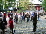 Mitglieder des Fördervereins beim Rundgang durch den Zoo Stralsund.